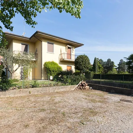 San Vito - A Due Passi Dal Lago Apartment Sirmione
